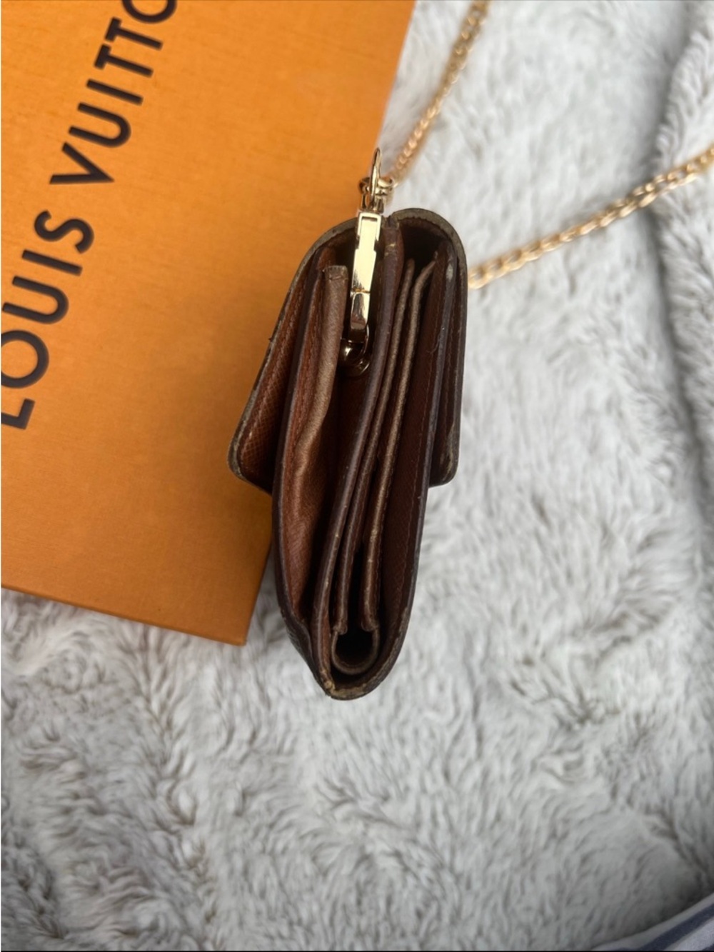 Louis Vuitton Monogram Mini Wallet with Gold Chain - Brown - Picture 4 of 9